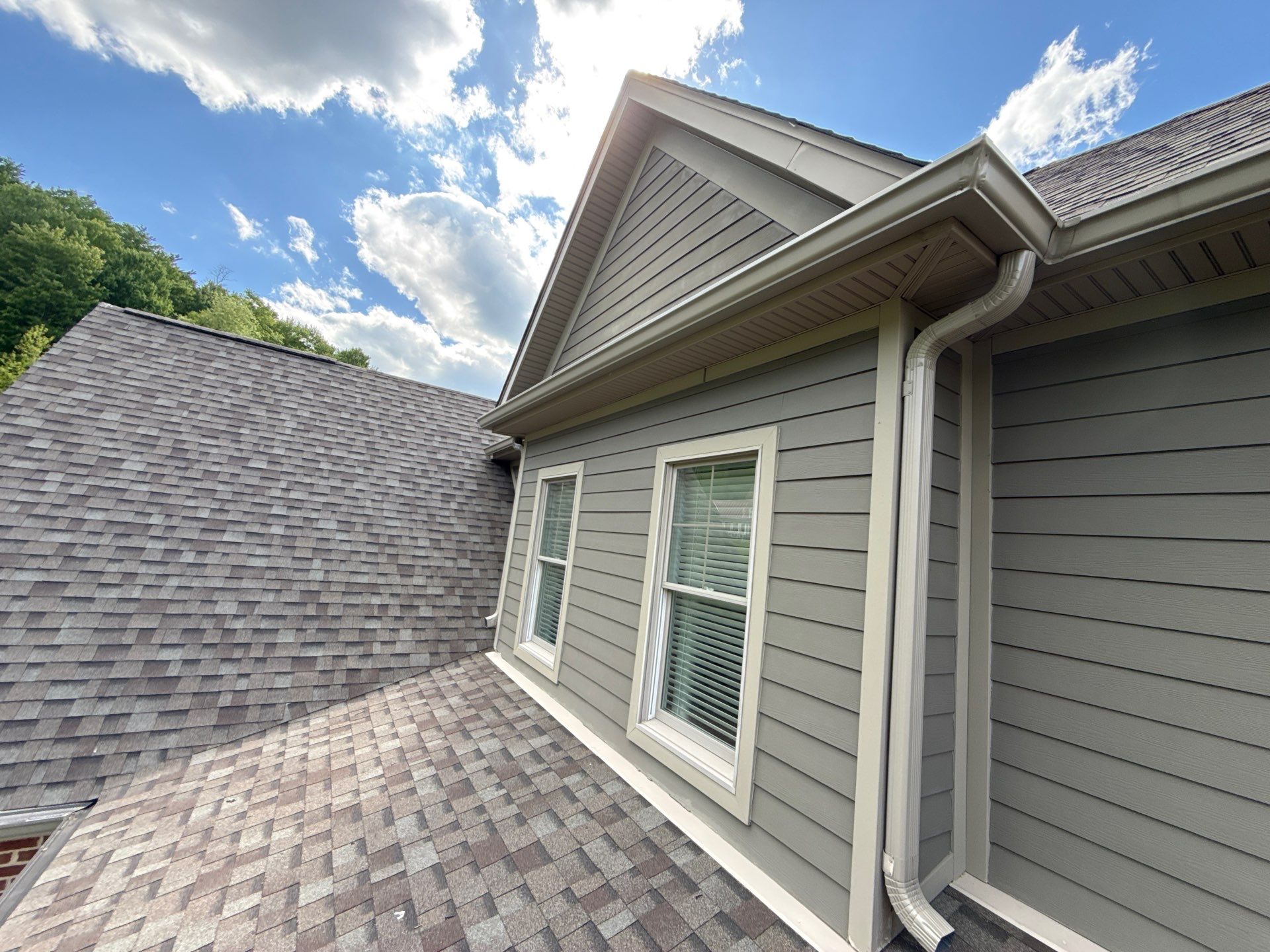 Roofing project photo 4